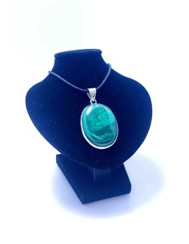 Pendentif cerclé argent en Malachite 4g - Élégance et protection naturelle