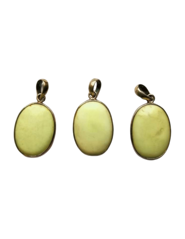 photo de plusieurs pendentif en Magnésite citron