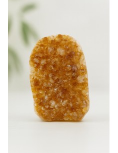 Montagnette Citrine 250g – Pierre solaire d’abondance et vitalité