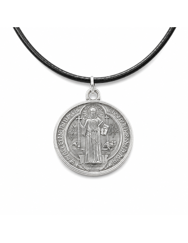 Pendentif Saint Benoît