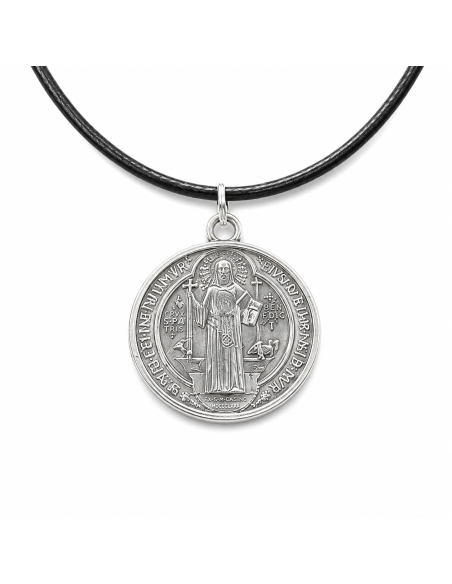 Pendentif Saint Benoît