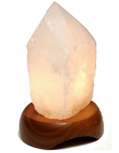 Lampe minérale cristal de roche en pointe polie