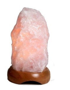 Lampe minérale en quartz rose