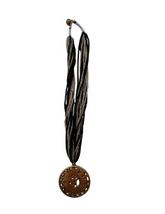 Photo de Collier en perle noire et argentée avec amulette Om et fleur de vie - Encens.fr - Boutique ésotérique en ligne - vente 