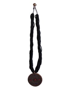 Photo de Collier en perle noire avec double amulette Om sanscrit - Encens.fr - Boutique ésotérique en ligne - vente de Collier e