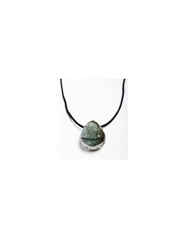 Photo de Pendentif semi poli en labradorite - Encens.fr - Boutique ésotérique en ligne - vente de Pendentif semi poli en labrado