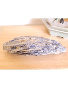 Photo de Bloc de Cyanite 1,5 kg - Encens.fr - Boutique ésotérique en ligne - vente de Bloc de Cyanite 1,5 kg 2