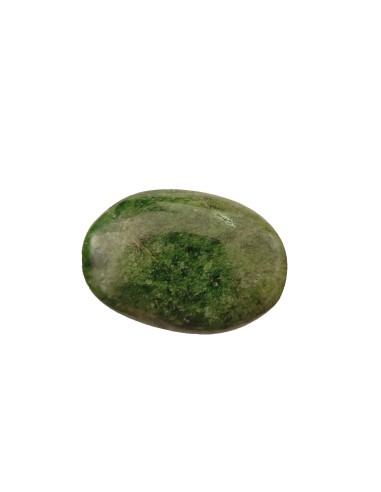 Diopside de Madagascar en pierre roulée